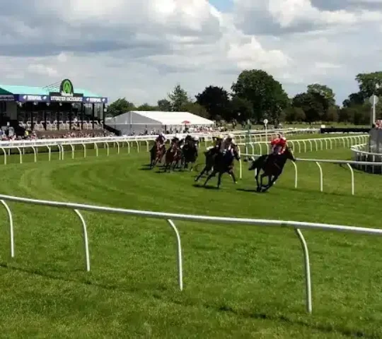 Uttoxeter Racecourse – Uttoxeter, England 2026
