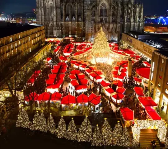 Cologne Christmas Market – Cologne, Germany 2025