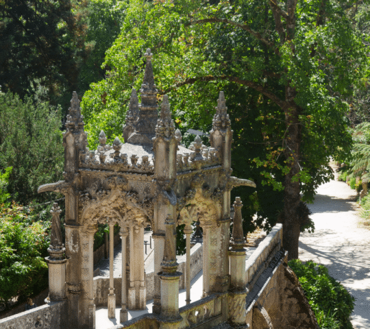 Quinta da Regaleira Skip-the-Ticket-Line Entry & Audioguide