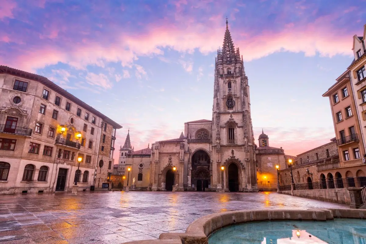Oviedo